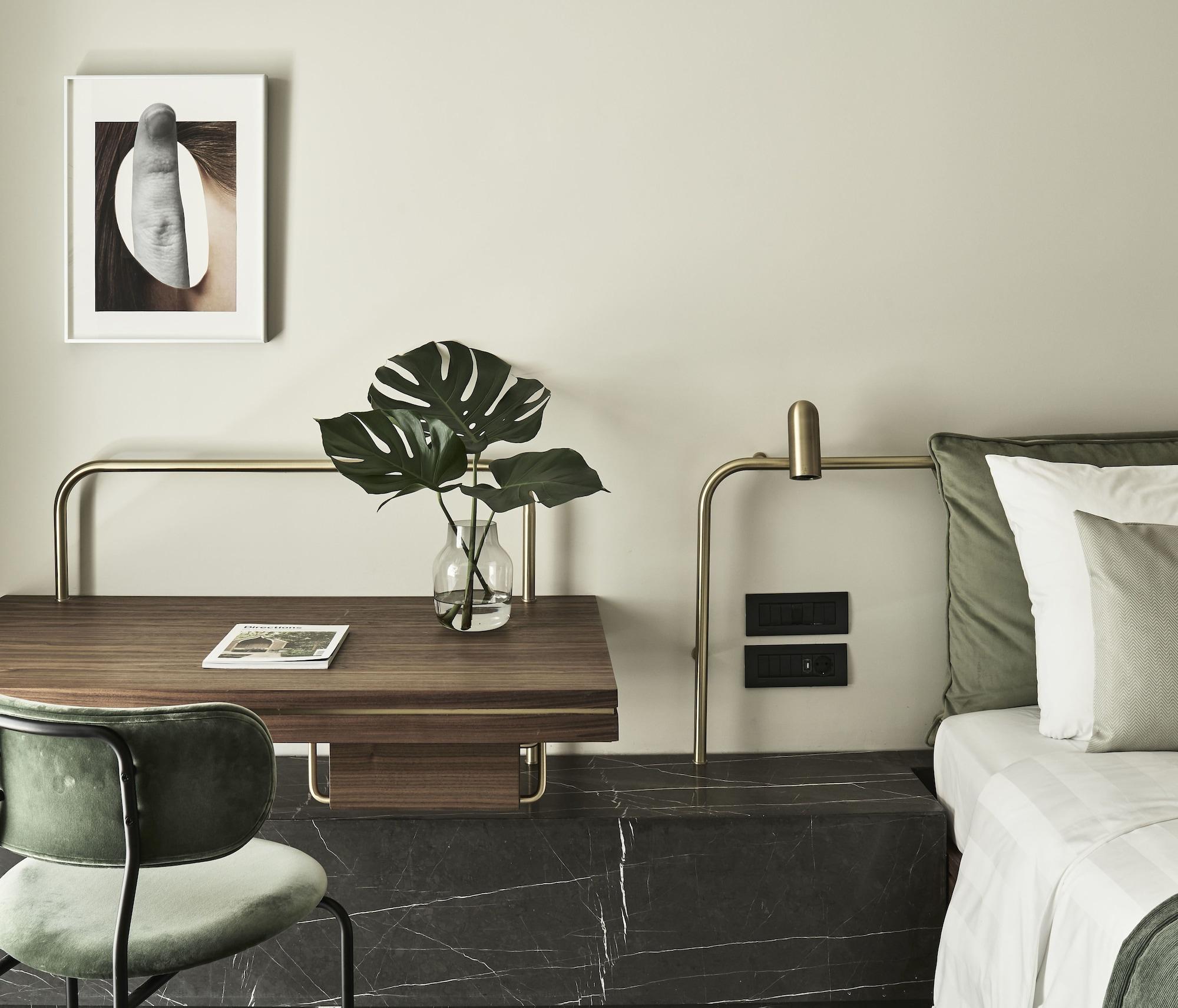 Perianth Hotel Athena Bagian luar foto