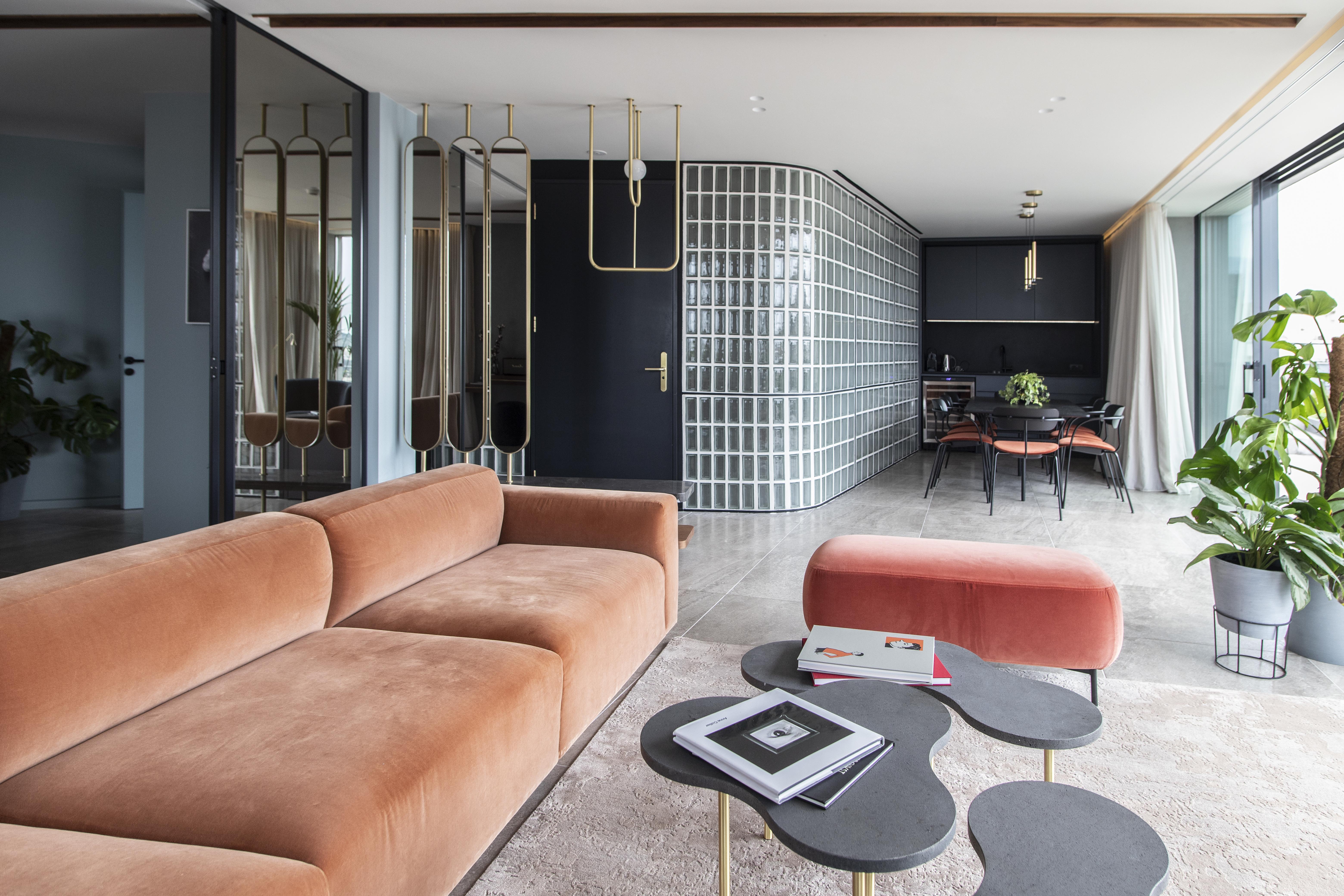 Perianth Hotel Athena Bagian luar foto The interior of a penthouse apartment at The Standard