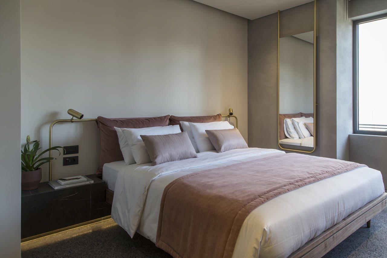 Perianth Hotel Athena Bagian luar foto Bedroom