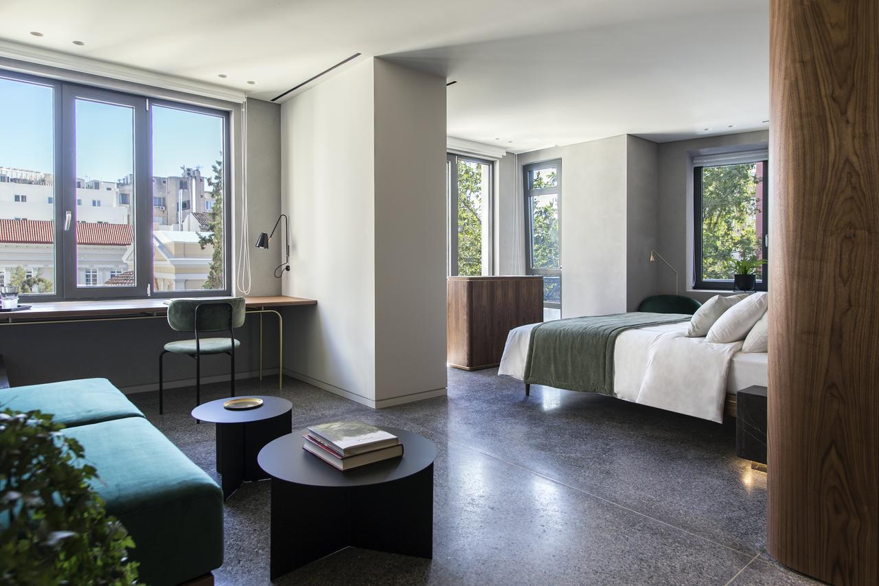 Perianth Hotel Athena Bagian luar foto Deluxe Room