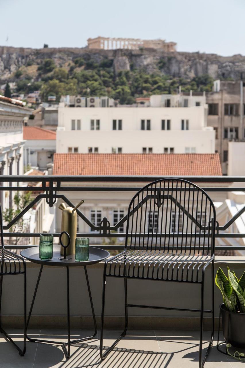 Perianth Hotel Athena Bagian luar foto