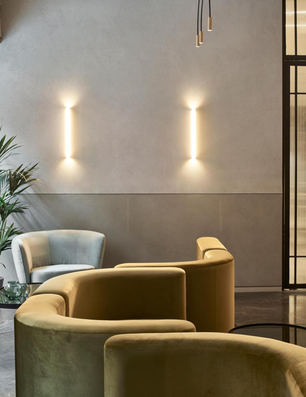 Perianth Hotel Athena Bagian luar foto Wall-mounted luminaires